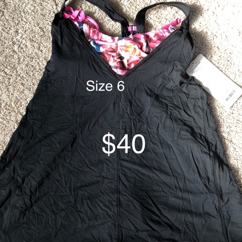 NWT Lululemon workout tank size 6
